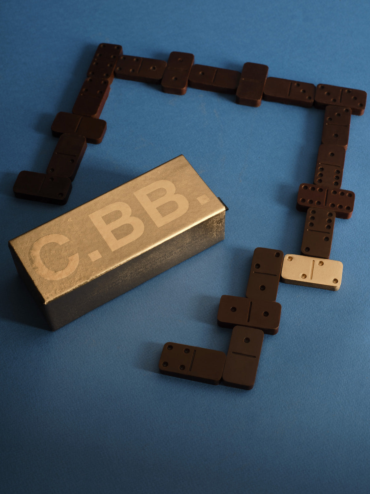 CHOCOLATE DOMINO SET - PURE DARK
