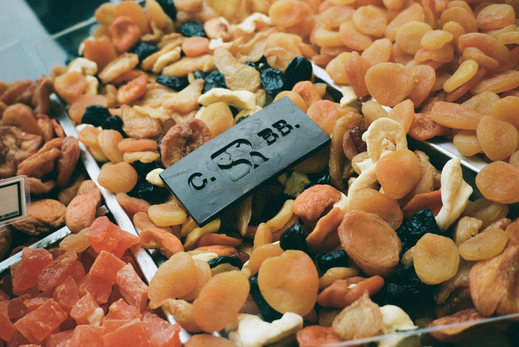 DRIED FRUITS - RUSS & DAUGHTERS